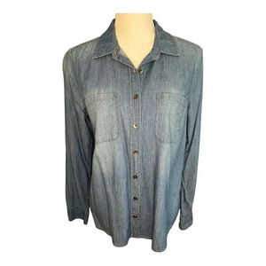 Sonoma Women’s Petite Medium “The Everyday Shirt” Denim Button‎ Down